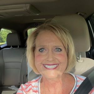 Meet your Posher, Gail